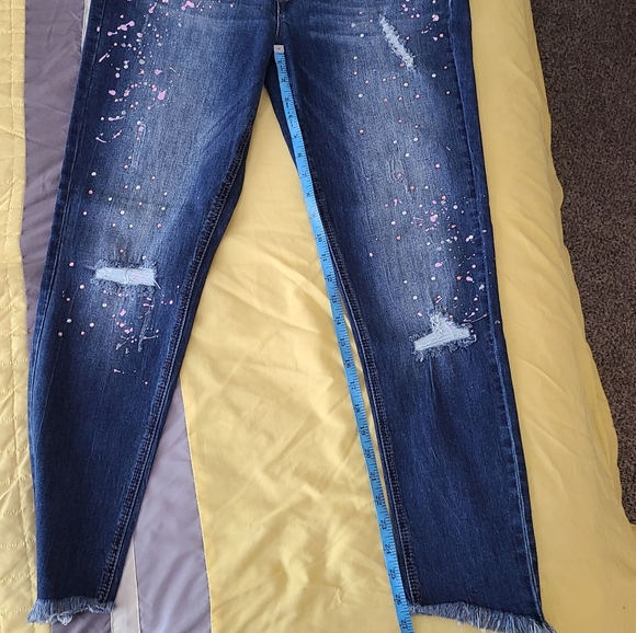 SEVEN7 PAINT SPLATTER SKINNY JEANS - Picture 10 of 12